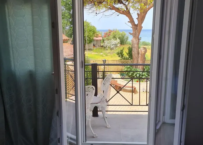 Sweet Retreat, 350m From The Beach, By Zantewize Tatil Evi