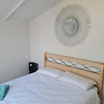 Sweet Retreat, 350m From The Beach, By Zantewize Hébergement de vacances